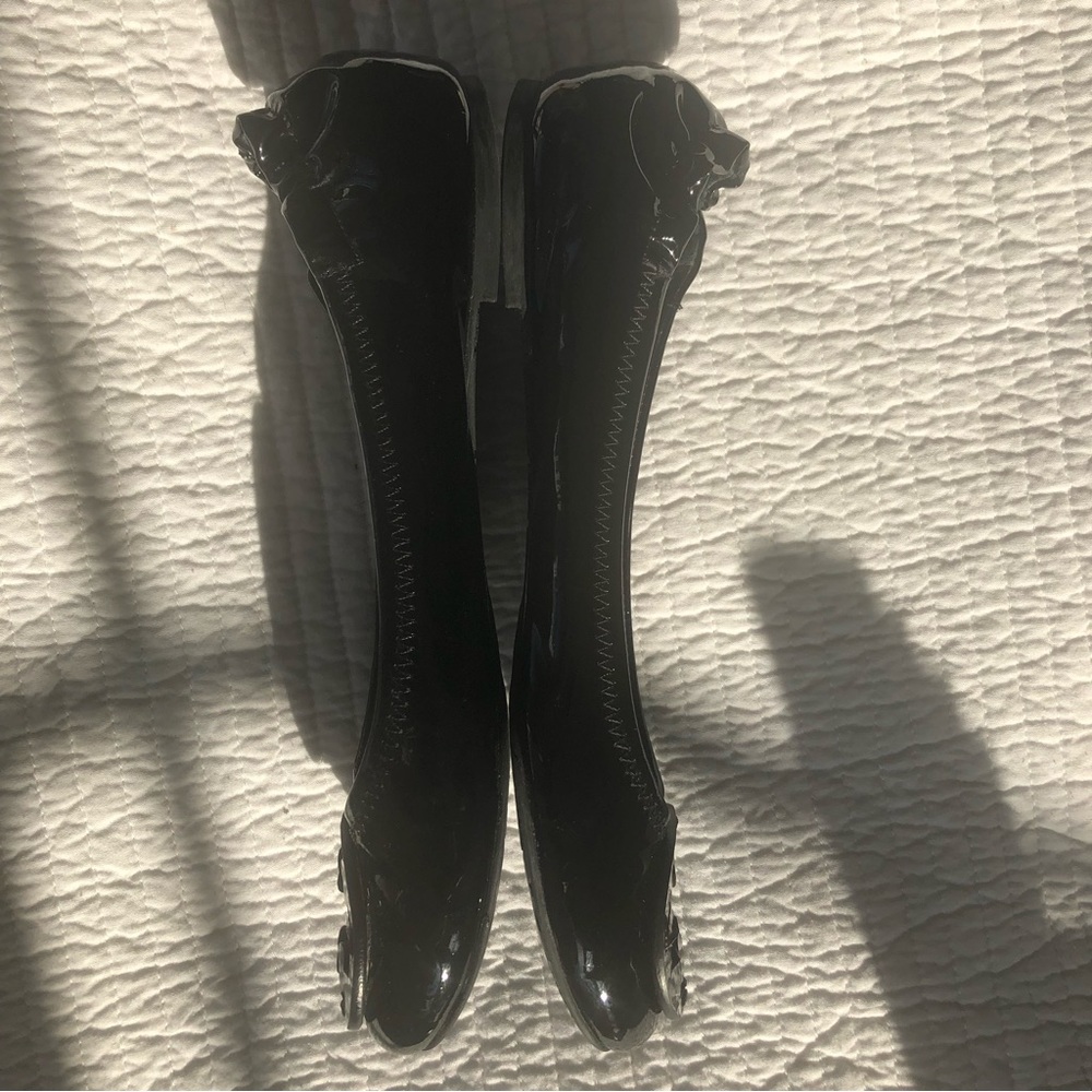 Tory Burch Patent Leather Reva Flat - Picture 4 of 8